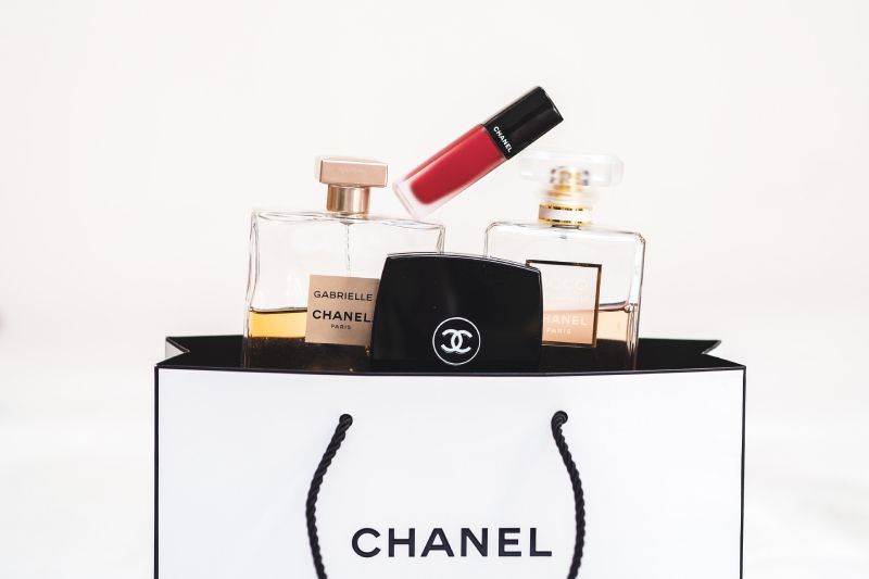 disposable bags from chanel